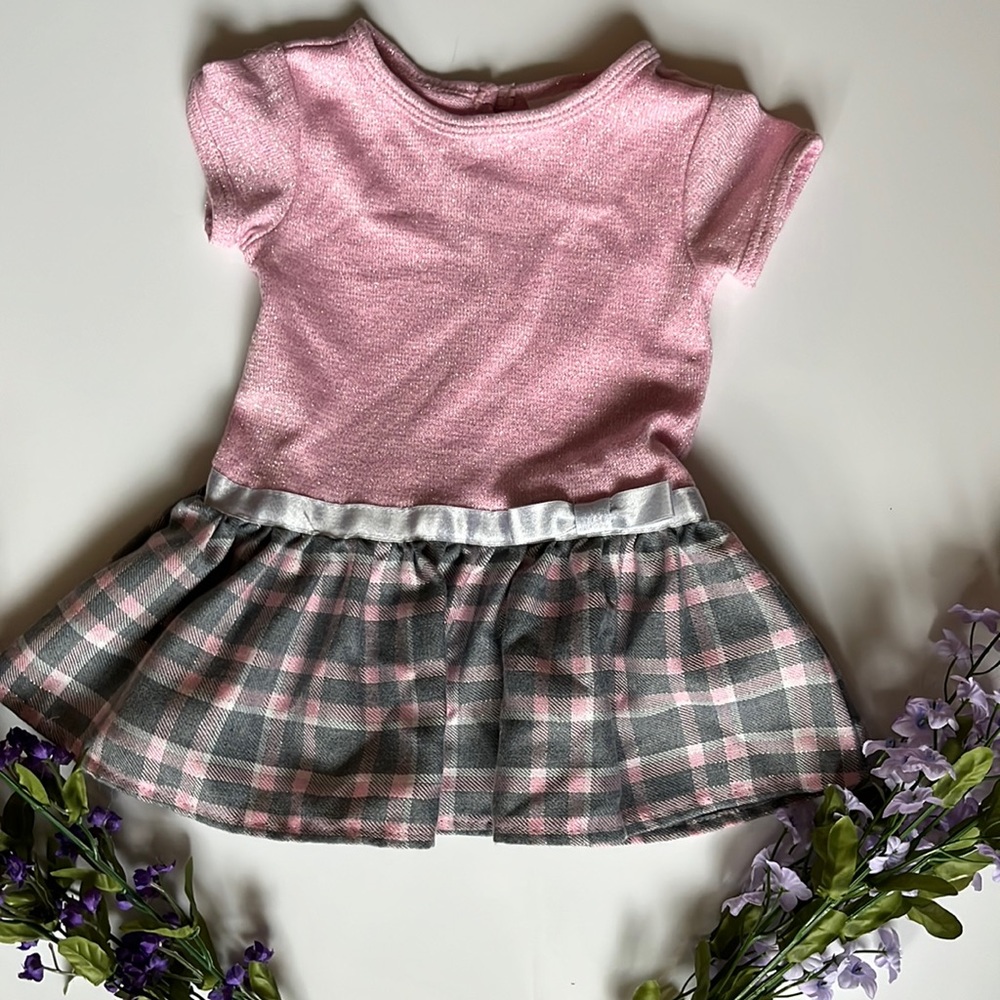 GENTLY WORN 12mo YOUNGLAND BABY knit dress